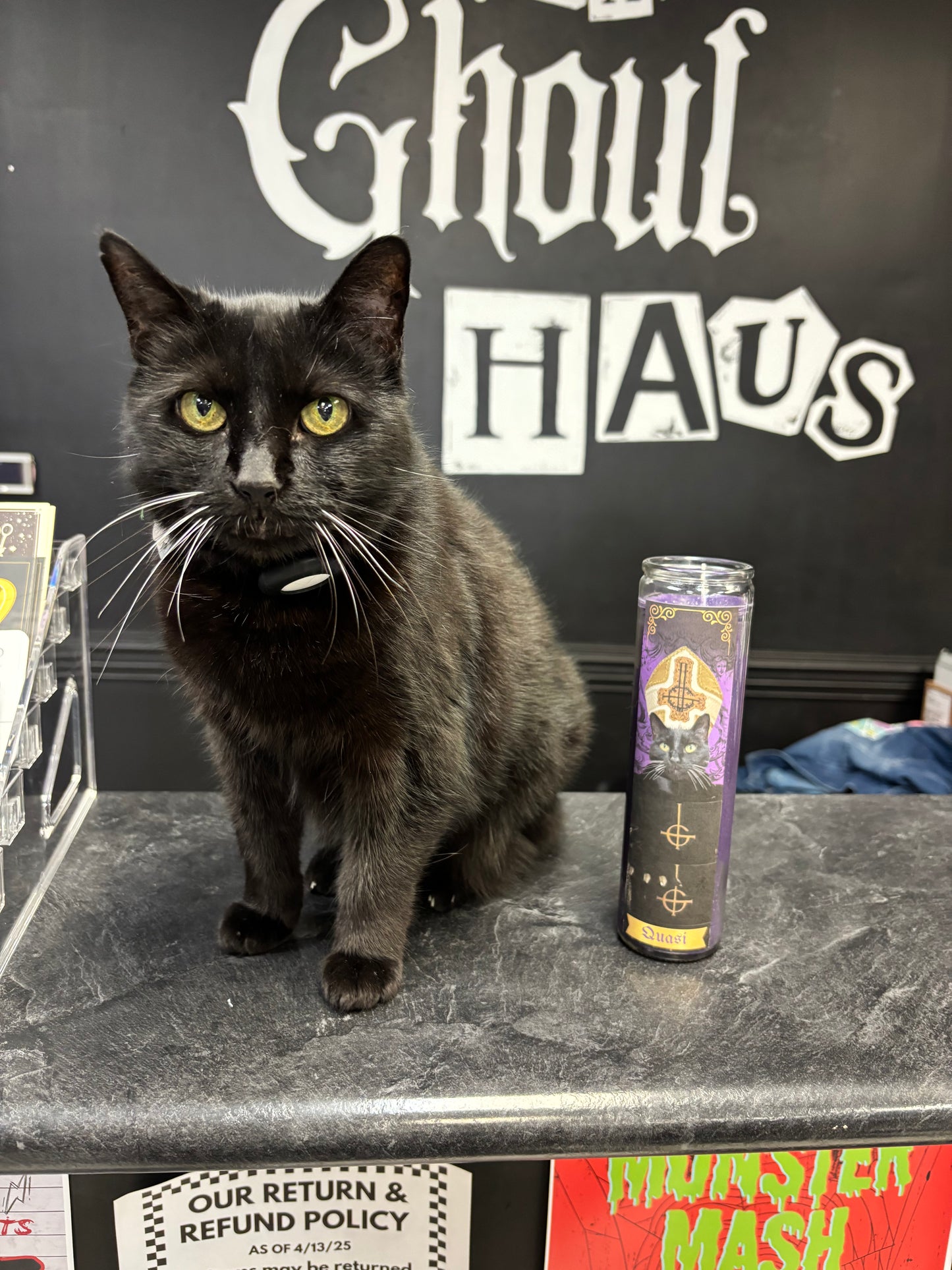 Saint Quasi Candle PREORDER